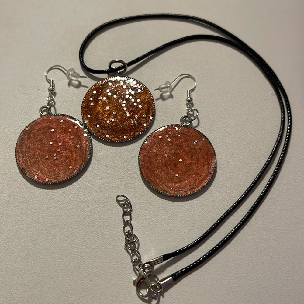 Necklace set